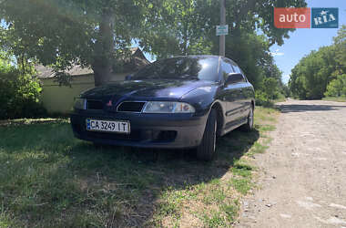 Лифтбек Mitsubishi Carisma 2001 в Умани