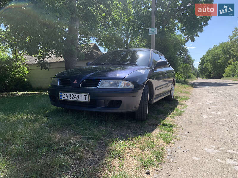 Mitsubishi Carisma 2001