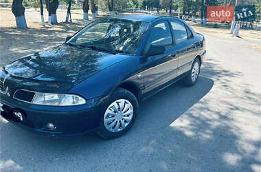 Ліфтбек Mitsubishi Carisma 2001 в 