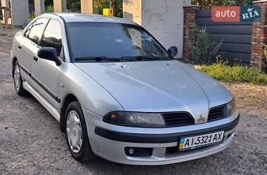 Ліфтбек Mitsubishi Carisma 2002 в Києві
