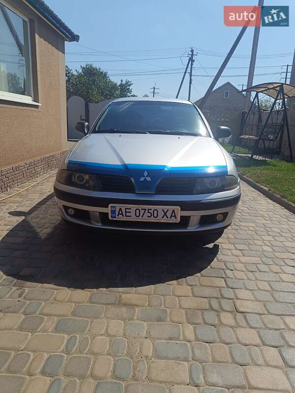 Седан Mitsubishi Carisma 2001 в Пятихатках