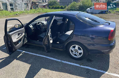 Ліфтбек Mitsubishi Carisma 1996 в  фото 5 Ліфтбек Mitsubishi Carisma 1996 в