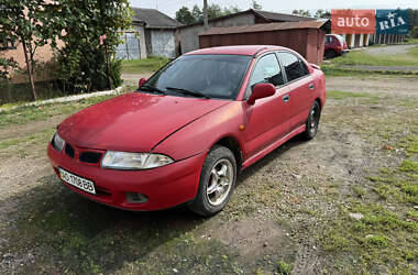 Лифтбек Mitsubishi Carisma 1996 в Иршаве
