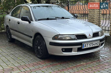 Лифтбек Mitsubishi Carisma 2000 в Ивано-Франковске