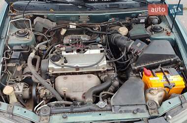 Седан Mitsubishi Carisma 2003 в  фото 8 Седан Mitsubishi Carisma 2003 в