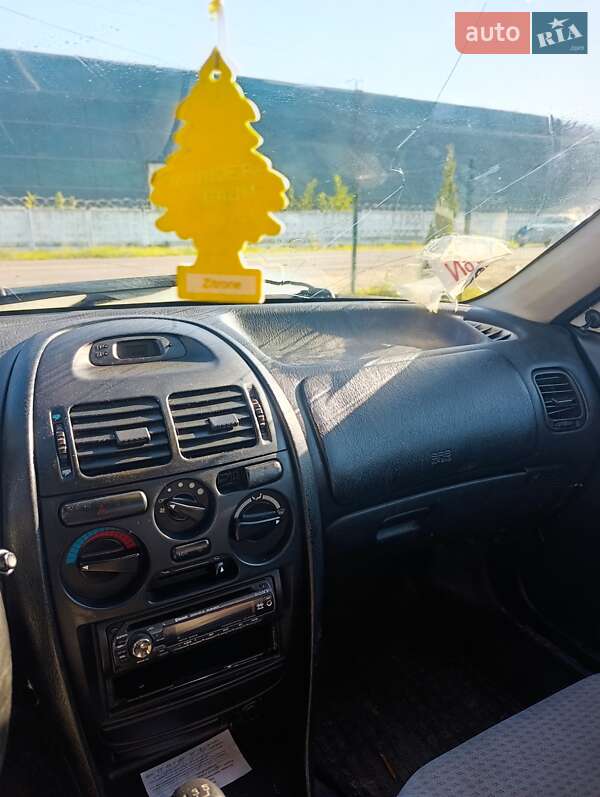 Седан Mitsubishi Carisma 1996 в Надворной фото 2 Седан Mitsubishi Carisma 1996 в Надворной