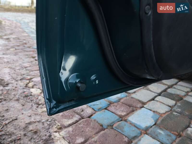 Лифтбек Mitsubishi Carisma 1996 в Надворной фото 20 Лифтбек Mitsubishi Carisma 1996 в Надворной