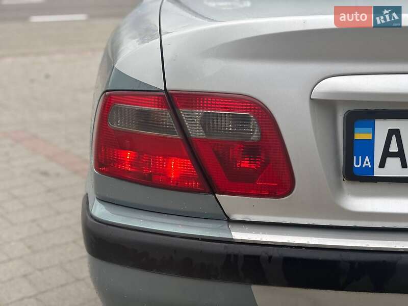 Седан Mitsubishi Carisma 2003 в Івано-Франківську