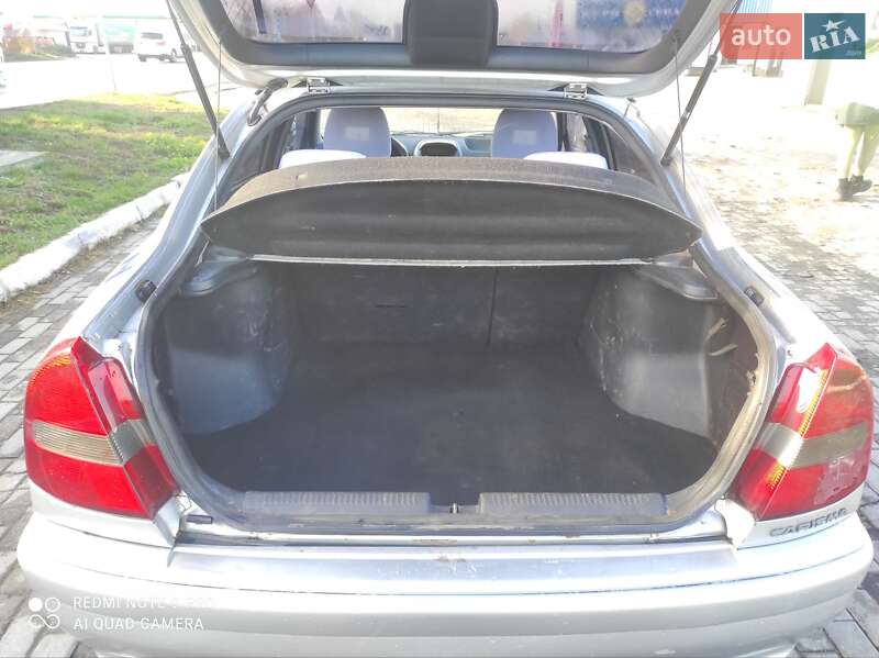 Ліфтбек Mitsubishi Carisma 2001 в Дубні
