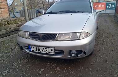 Лифтбек Mitsubishi Carisma 1999 в Летичеве