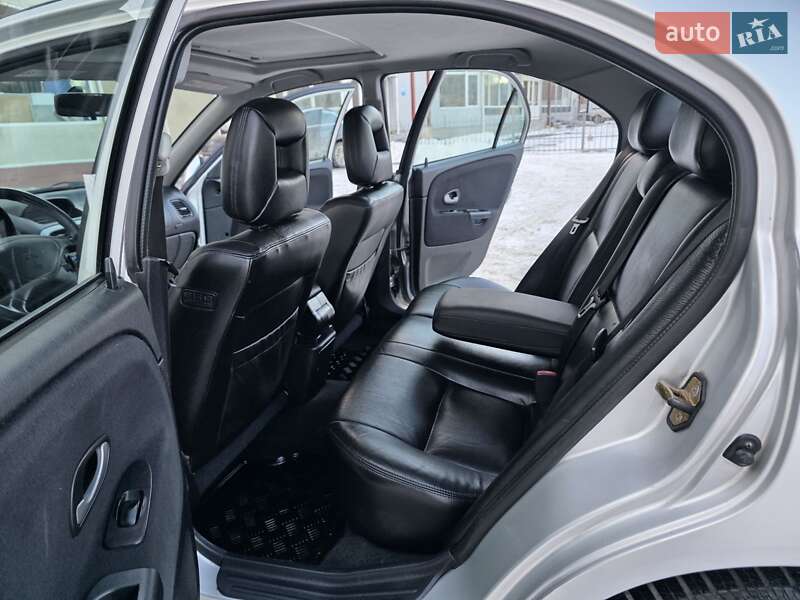 Лифтбек Mitsubishi Carisma 2003 в Хмельницком фото 59 Лифтбек Mitsubishi Carisma 2003 в Хмельницком