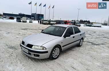 Седан Mitsubishi Carisma 2003 в Львові