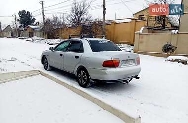 Седан Mitsubishi Carisma 1997 в Одесі