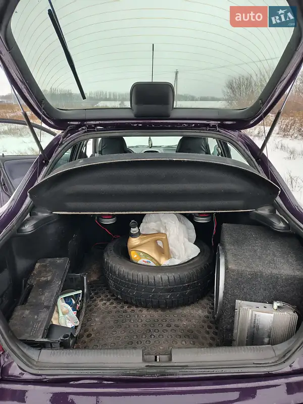 Mitsubishi Carisma 2002 VIN XMCLNDA1A2F004900 фото оголошення 12 з 42