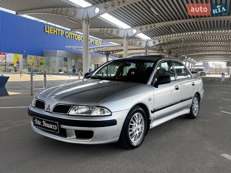 Mitsubishi Carisma 2001