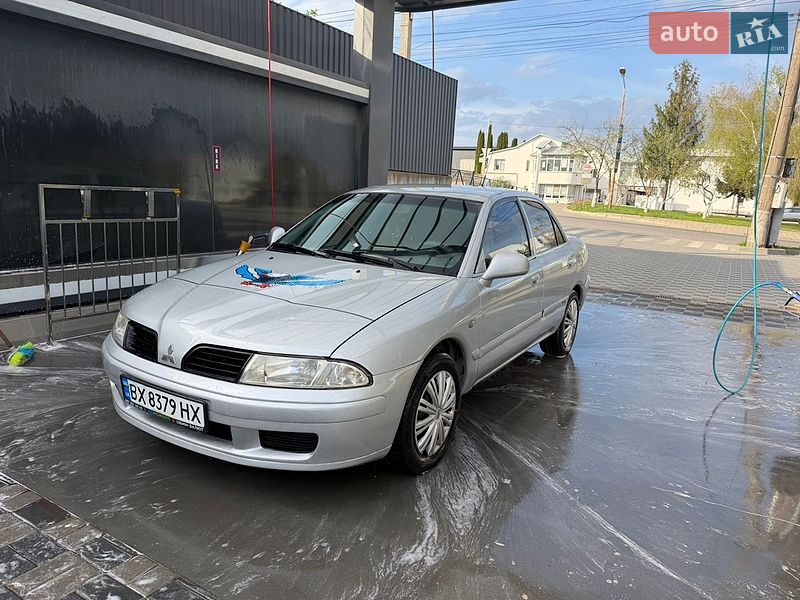 Mitsubishi Carisma 2002