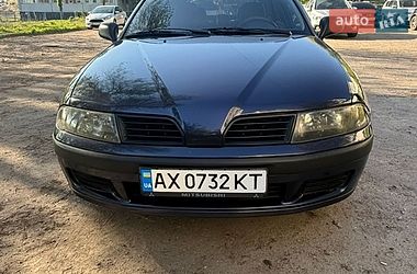 Лифтбек Mitsubishi Carisma 2002 в Харькове