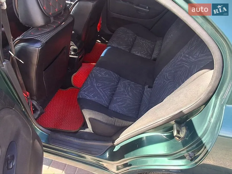 Mitsubishi Carisma 2000 VIN XMCLNDA2AYF018052 фото оголошення 8 з 42