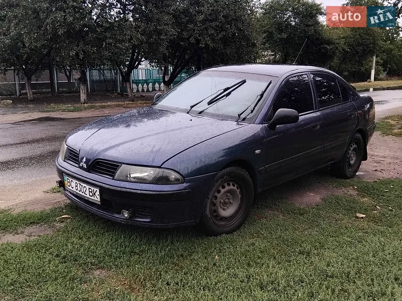 Mitsubishi Carisma