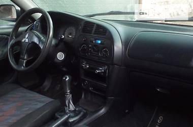 Хэтчбек Mitsubishi Colt 1998 в Днепре