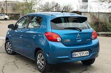 Хэтчбек Mitsubishi Colt 2015 в 