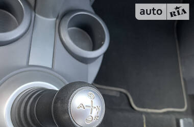 Хетчбек Mitsubishi Colt 2008 в  фото 15 Хетчбек Mitsubishi Colt 2008 в