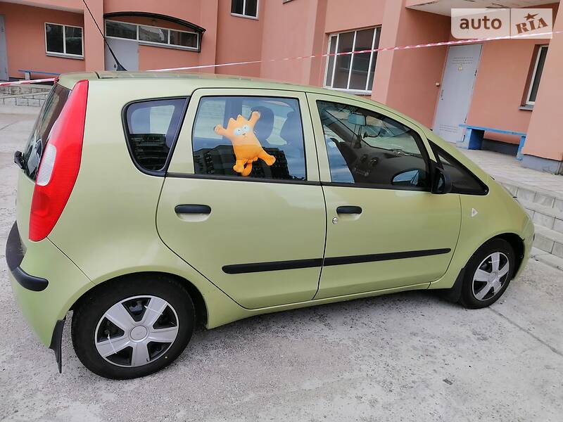 Хетчбек Mitsubishi Colt 2005 в Черкасах фото Хетчбек Mitsubishi Colt 2005 в Черкасах