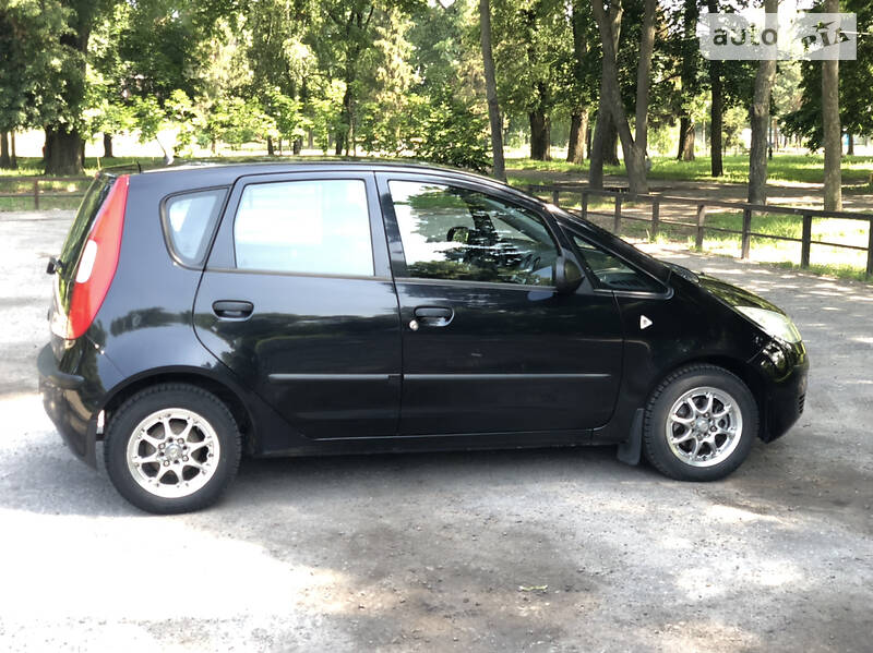 Хэтчбек Mitsubishi Colt 2008 в Сумах