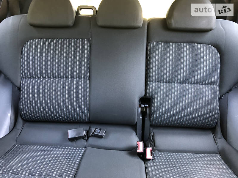 Хэтчбек Mitsubishi Colt 2008 в Сумах