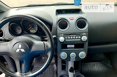 Хэтчбек Mitsubishi Colt 2008 в 