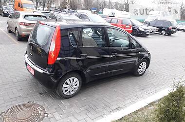 Мінівен Mitsubishi Colt 2006 в 