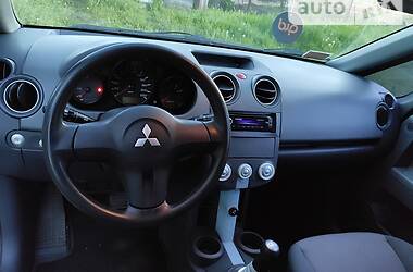 Лифтбек Mitsubishi Colt 2005 в Киеве