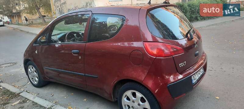 Хетчбек Mitsubishi Colt 2005 в Ужгороді
