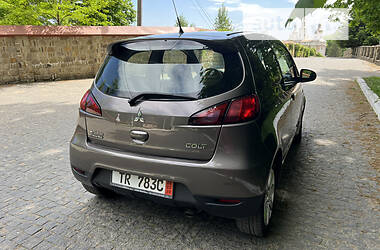 Хетчбек Mitsubishi Colt 2012 в Чернівцях