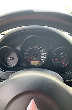 Хэтчбек Mitsubishi Colt 2007 в 