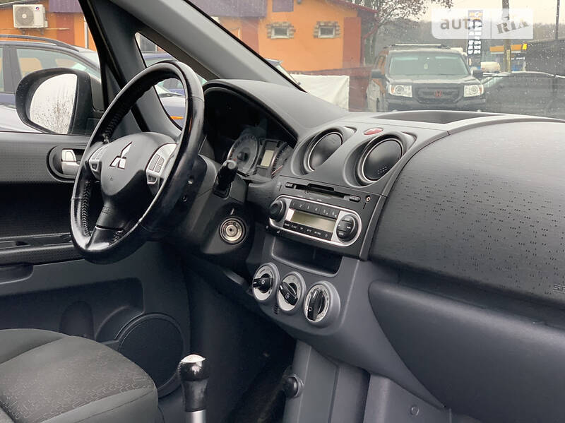 Хэтчбек Mitsubishi Colt 2010 в Тернополе