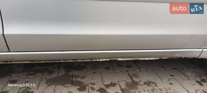 Универсал Mitsubishi Colt 2005 в Черновцах