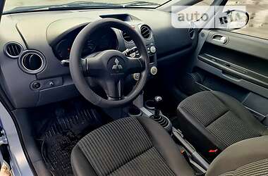 Хэтчбек Mitsubishi Colt 2007 в 