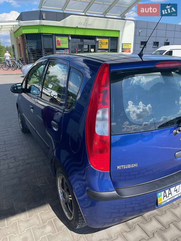 Хэтчбек Mitsubishi Colt 2008 в Киеве