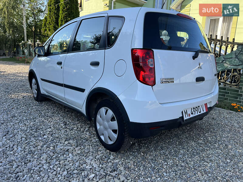 Хэтчбек Mitsubishi Colt 2010 в Черновцах фото 5 Хэтчбек Mitsubishi Colt 2010 в Черновцах