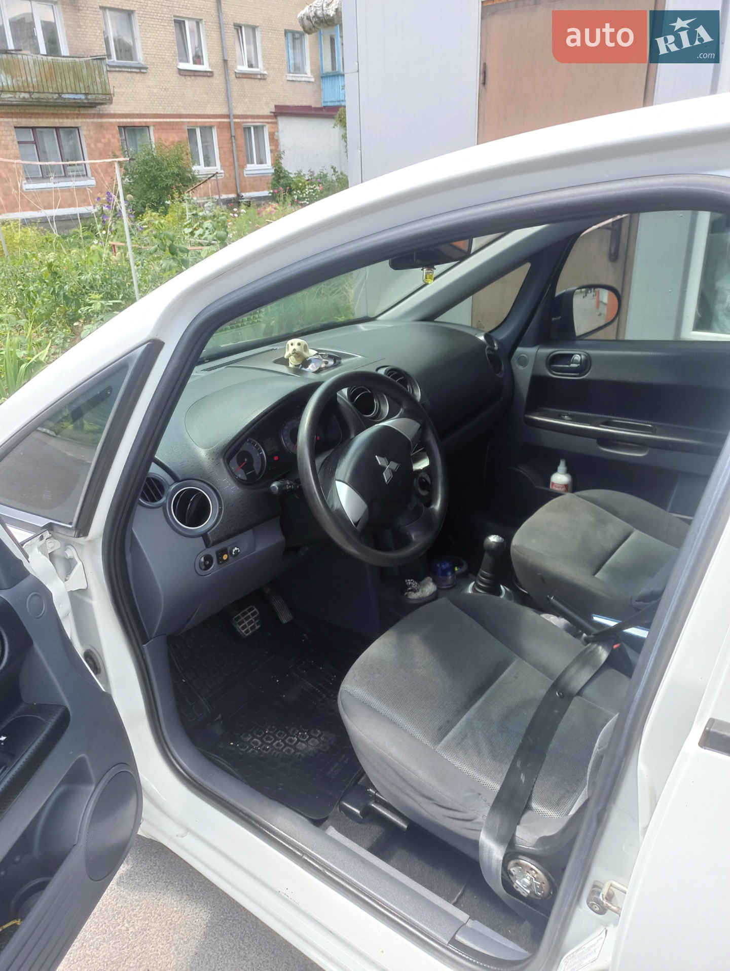 Mitsubishi Colt 2009 VIN XMCXJZ34A9F009375 фото оголошення 18 з 19