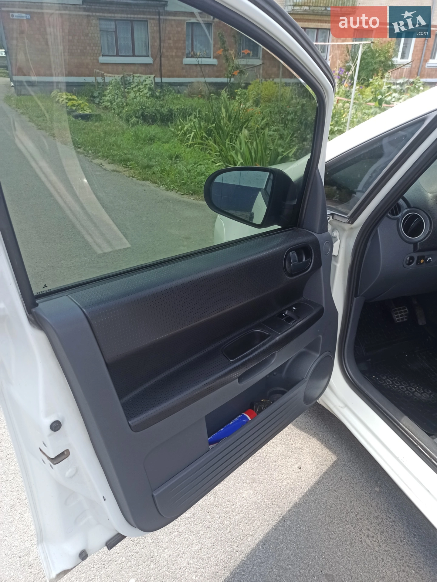 Mitsubishi Colt 2009 VIN XMCXJZ34A9F009375 фото оголошення 15 з 19