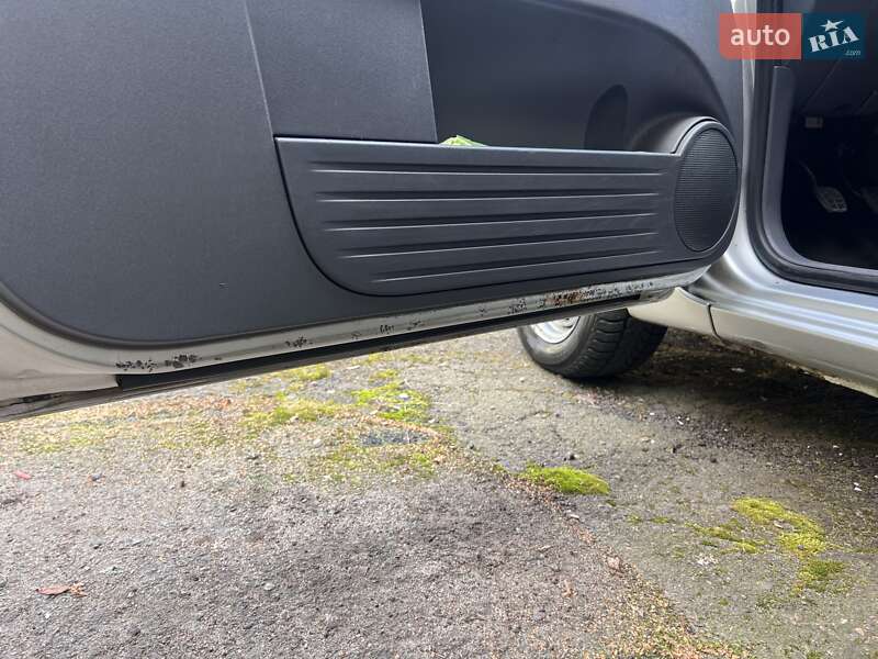 Хэтчбек Mitsubishi Colt 2005 в Покровском