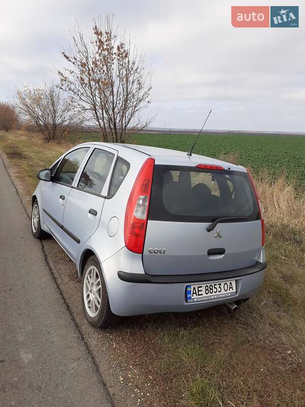 Хетчбек Mitsubishi Colt 2007 в Дніпрі