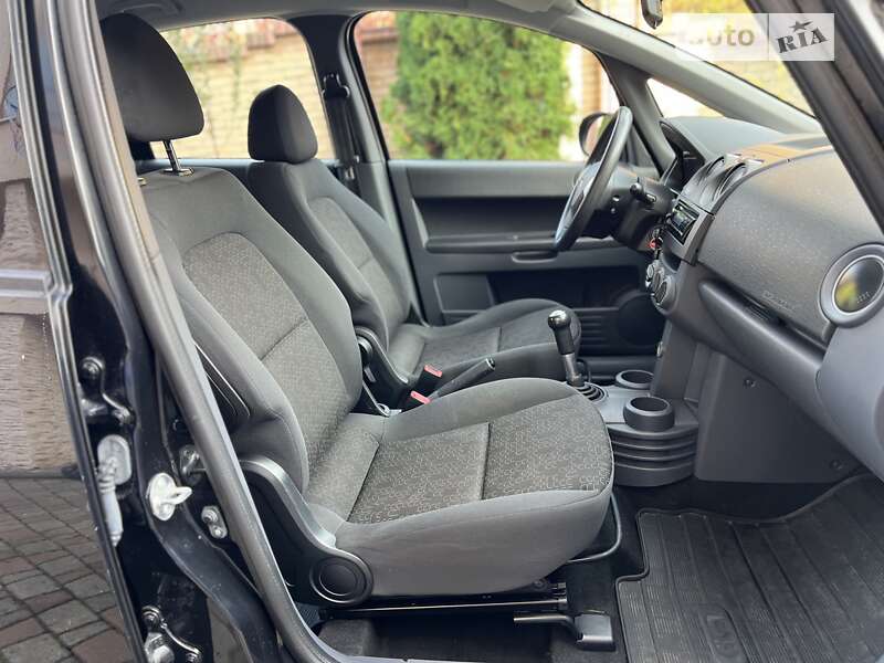 Хетчбек Mitsubishi Colt 2009 в Чернівцях