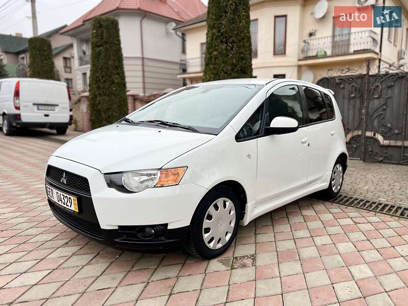 Хэтчбек Mitsubishi Colt 2010 в Черновцах