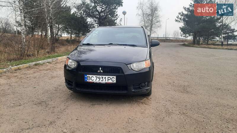 Хэтчбек Mitsubishi Colt 2010 в Львове