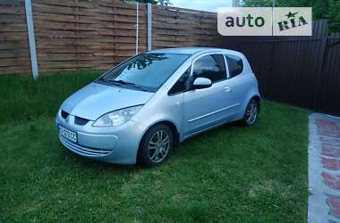 Хэтчбек Mitsubishi Colt 2006 в Киеве