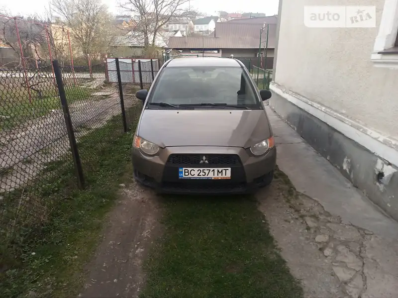 Mitsubishi Colt