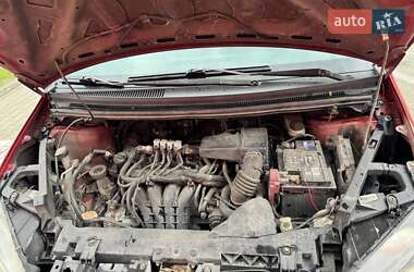 Хэтчбек Mitsubishi Colt 2009 в 
